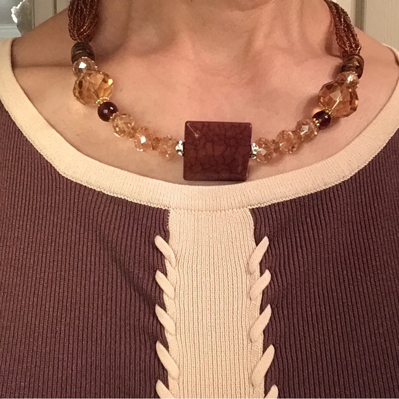 Brown Necklace - Picture 2 of 6